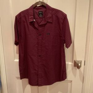Mens shirt by RVCA, wine and blue small scale  plaid, M slim fit